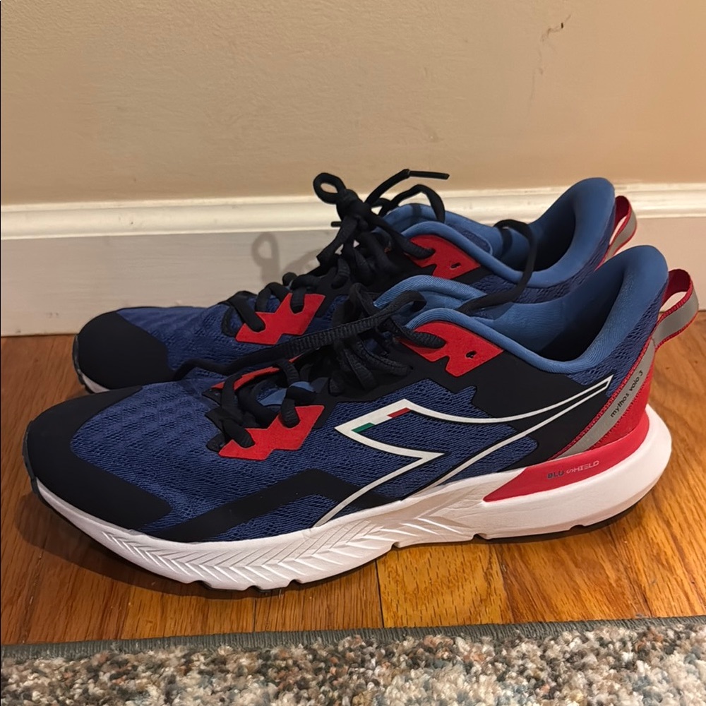 Diadora Blue and Red Athletic Sneakers